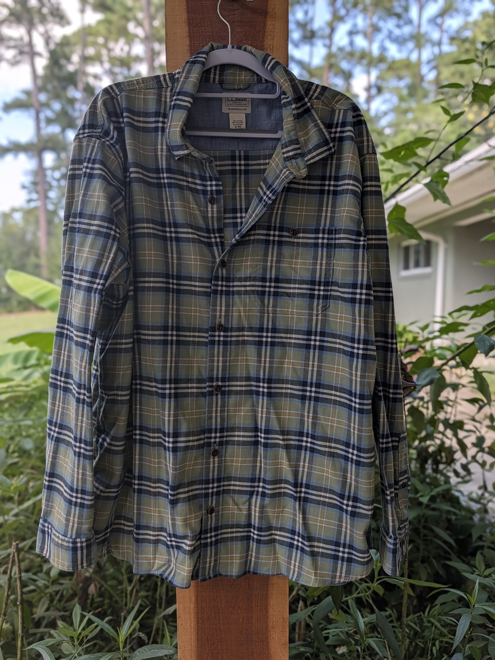 L.L. Bean Men's Blue and Green Plaid Button-Down Shirt